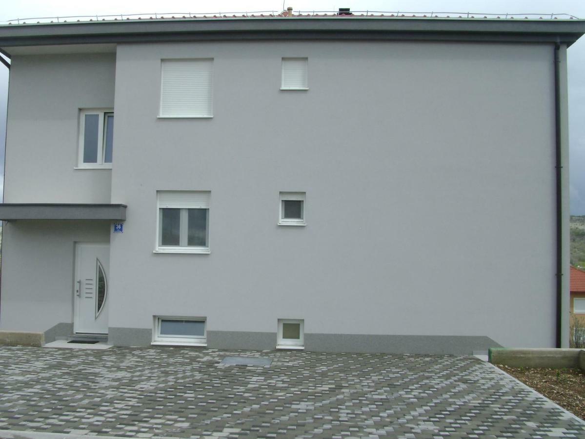 Apartman Nature Dugopolje Exterior foto